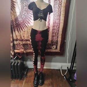 Stylish Black and Redish Pink Slit Weaved Leggings Size Small